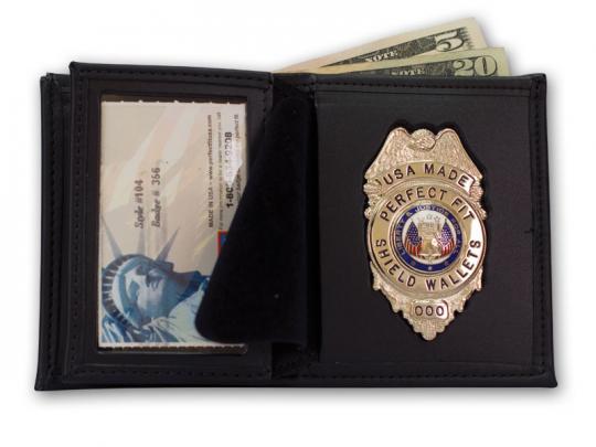 PFCT FT STYLE: 104 HIDDEN BADGE WALLET (1330)